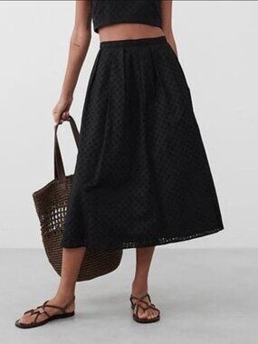 Banana Republic Factory Pleated Eyelet Maxi Skirt